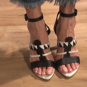 Proenza Schouler black and white sandals size 37
